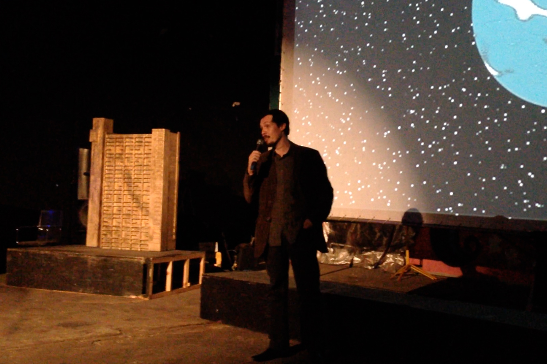 C.J. Lazaretti introduces his short film "Cosmico" in front of the Portobello Pop-Up Cinema's 30-foot screen (photo: John Perivolaris)